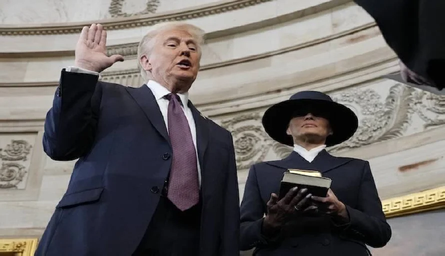Trump promete "edad de oro" a EEUU y puño de hierro contra migración ilegal