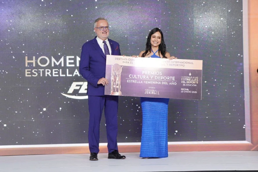 Fundación Borja premia la excelencia femenina en el homenaje a las Estrellas del Deporte Salvadoreño