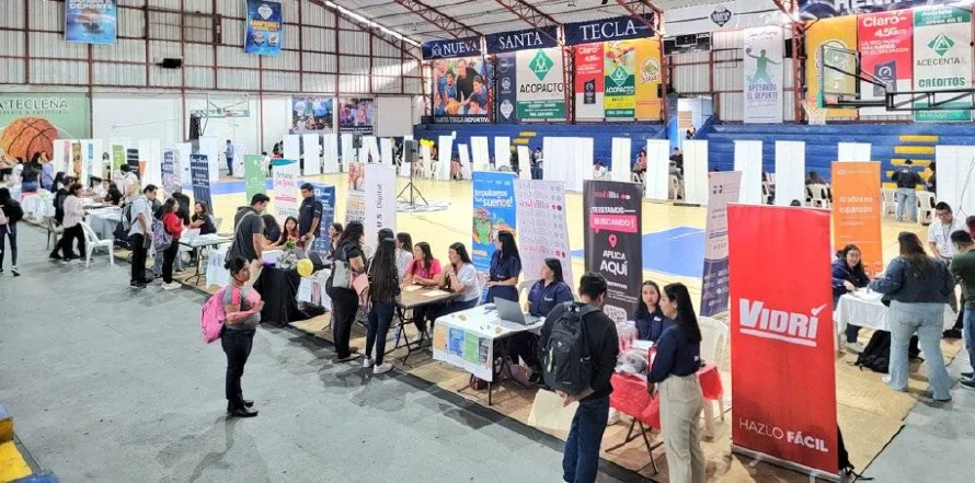 Más de 2,000 plazas se ofrecerán en una feria de empleo en Santa Tecla