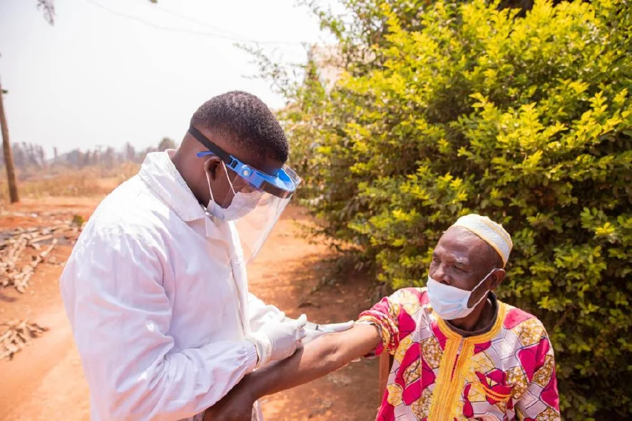 CICR alerta sobre riesgo de ébola en RDCongo por combates
