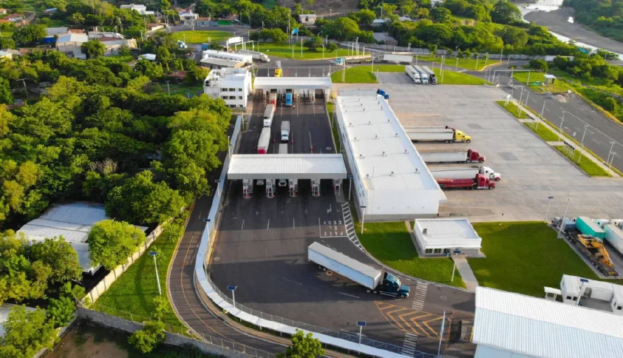 Aduanas dice que este año se eliminarán los papeles y se usará QR para transporte de carga