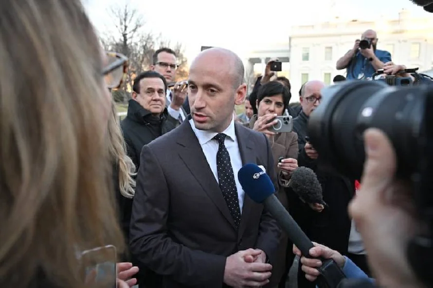 Bukele ofreció "tremendos niveles de cooperación" en temas migratorios a EEUU, asegura asesor de Trump