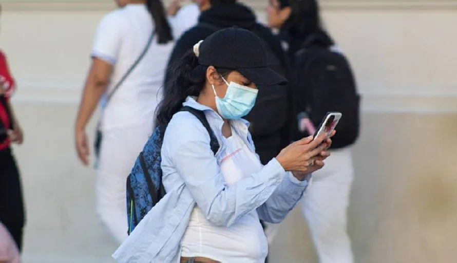 Infectólogo señala aumento de enfermedades respiratorias por tres virus en circulación