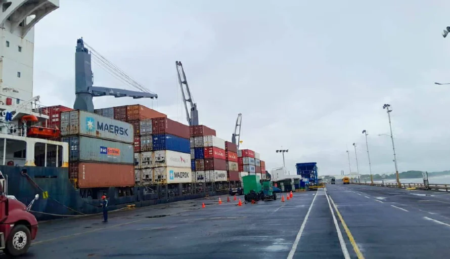 Más de un 98 % de las exportaciones se producen en San Salvador, La Libertad y Santa Ana