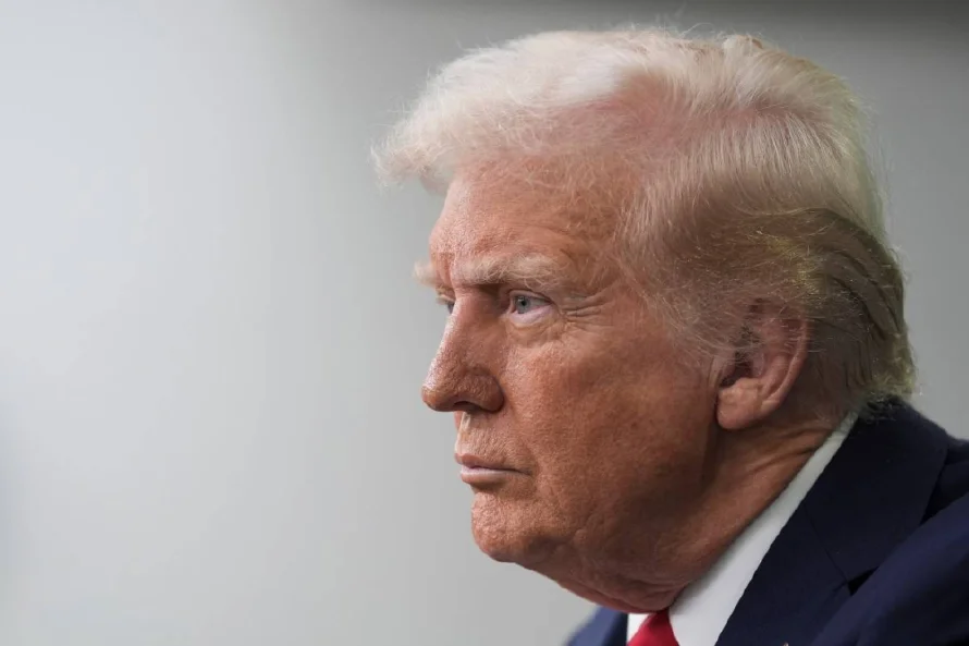 Trump, a un paso de lanzar una guerra comercial con México y Canadá