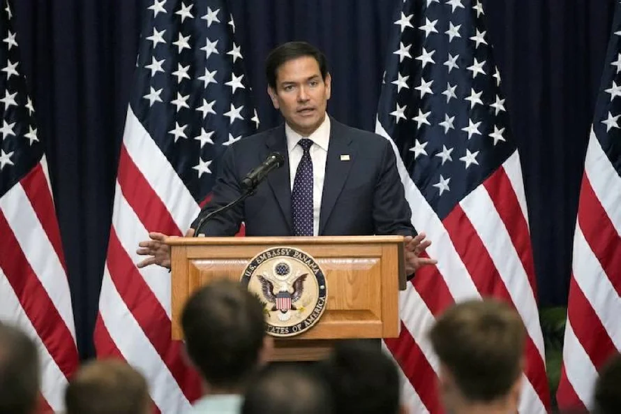 Marco Rubio llega hoy a El Salvador tras advertir a Panamá de la influencia china