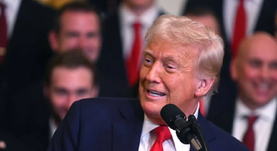 Trump afirma que Israel "es bastante pequeño" y "eso no está bien"