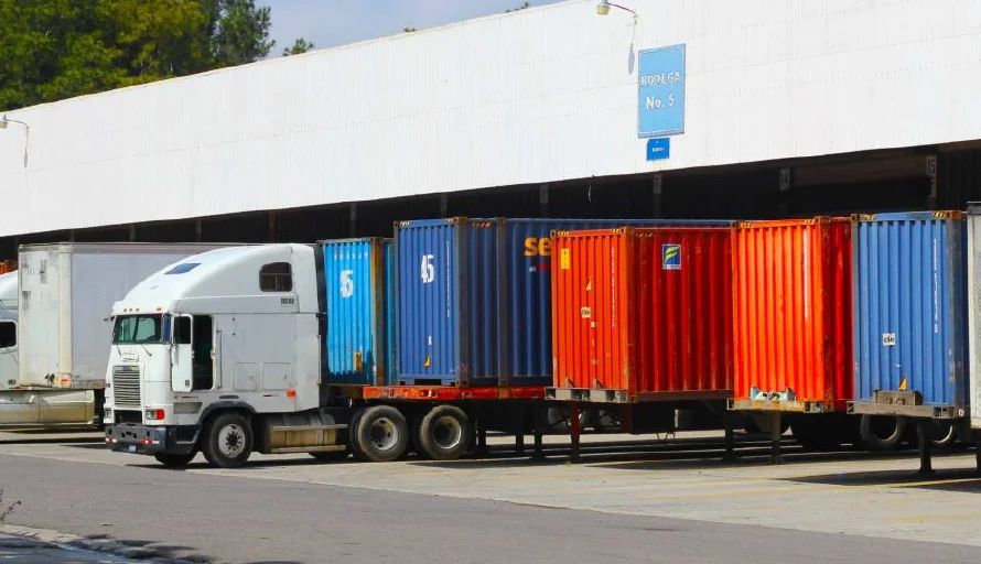 La recaudación aduanera superó los $2,300 millones en 2024