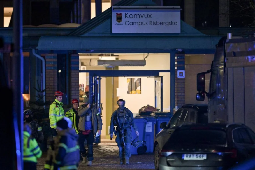 Aumentan a diez los muertos por el tiroteo en una escuela para adultos en Suecia
