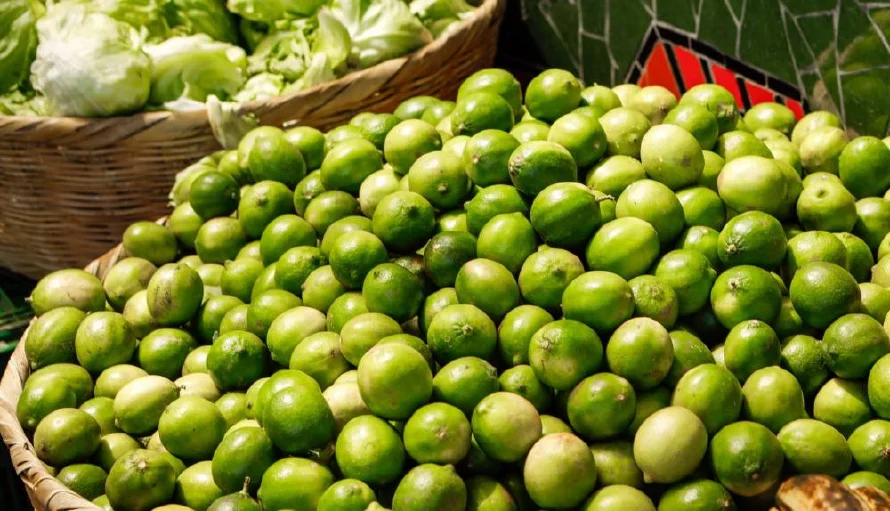Las sandías y los limones criollos incrementaron en más de un 50 % su precio en un mes
