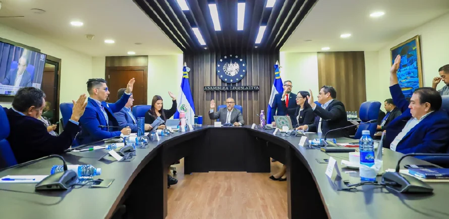 Diputados aprueban dictamen de Ley Anticorrupción: así fue la discusión