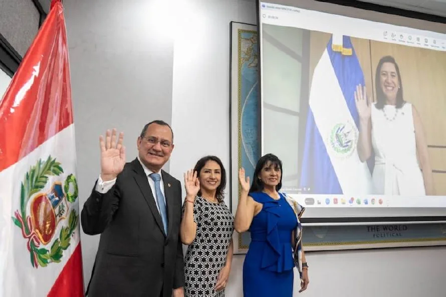 Perú y El Salvador retoman negociaciones para alcanzar un acuerdo comercial