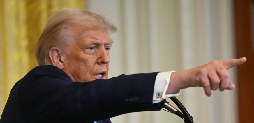 Trump firmó decreto con sanciones contra la Corte Penal Internacional
