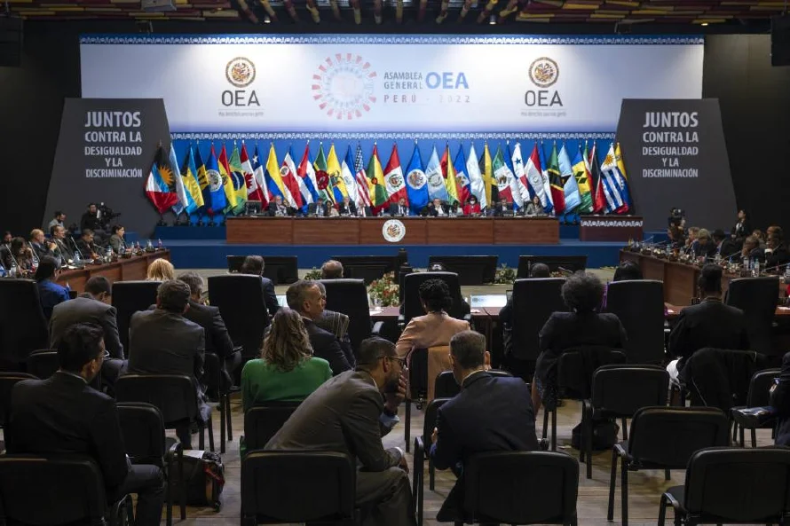El Salvador y otros países adoptarán compromiso contra el tráfico ilegal de armas ante la OEA