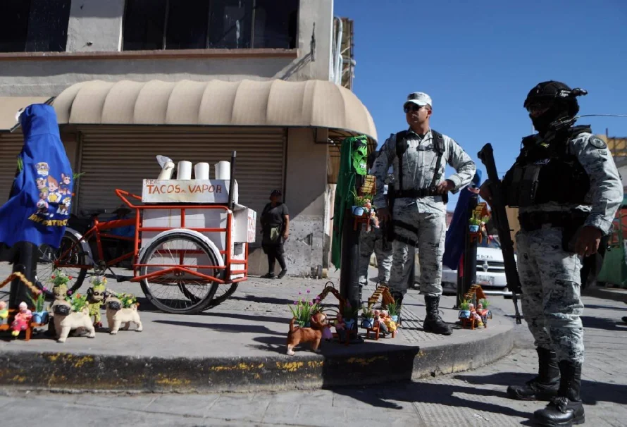 Despliegan operativo para detectar fentanilo en cruce fronterizo entre México y EEUU