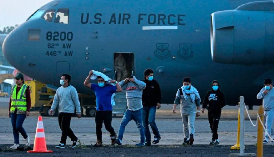 Venezuela anuncia vuelos para repatriar a migrantes deportados de EEUU