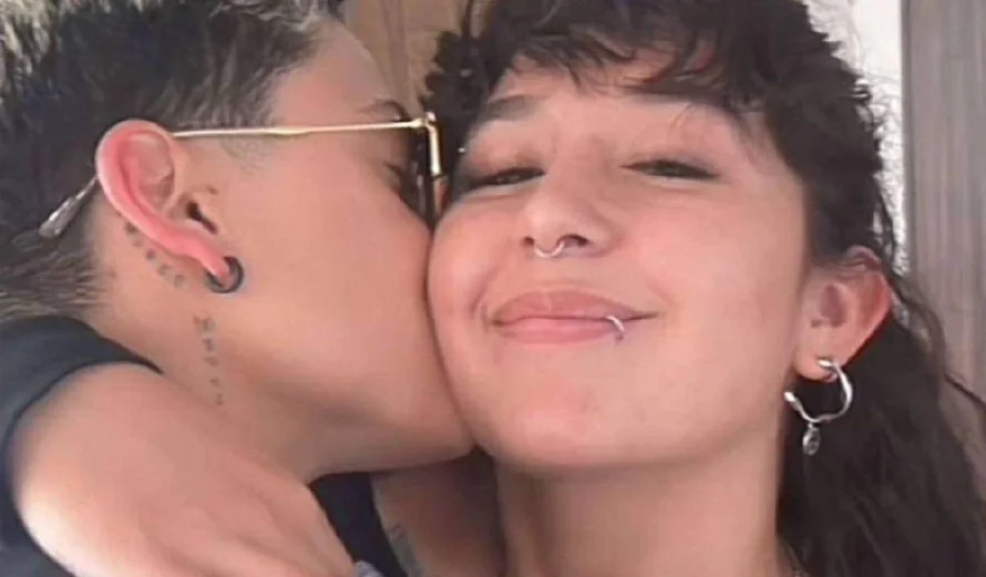 Romina, hija de Niurka Marcos, se compromete en matrimonio con su novia
