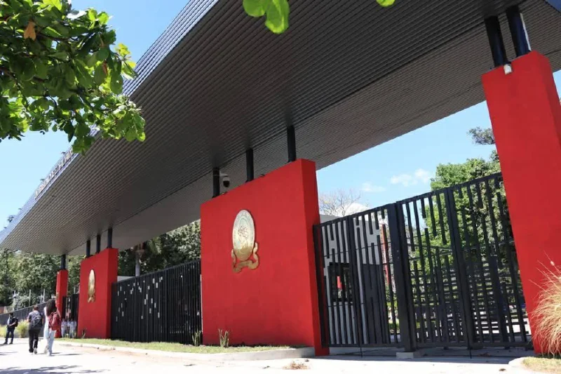 El nuevo ingreso 2025 de la UES bajó un 26 %
