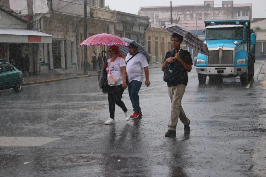 Lluvias y tormentas puntuales para este martes
