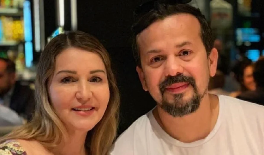 Alicia Villarreal obtiene orden de restricción contra su marido Cruz Martínez