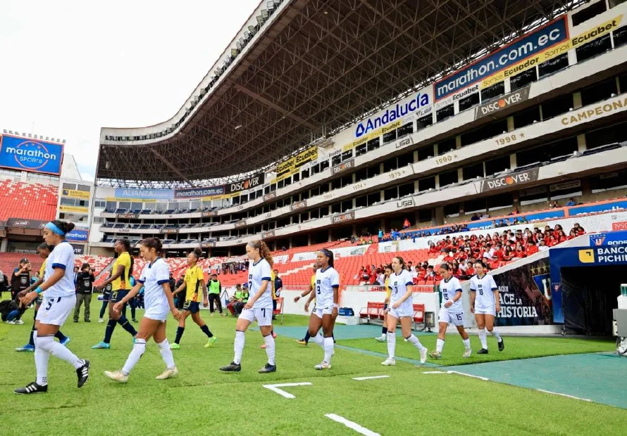 Selecta Femenina cae 4-1 ante Ecuador en el primero de los dos amistosos de fecha FIFA