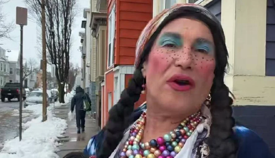 La Tenchis pide apoyo para filmar su segunda película: "Mojado en Navidad"