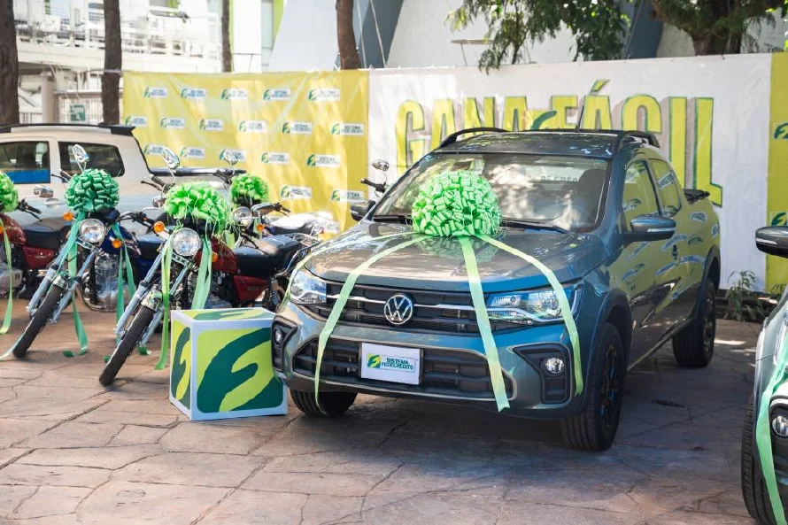 Fedecrédito premió a cientos de salvadoreños en el tercer sorteo de la promoción Gana Fácil