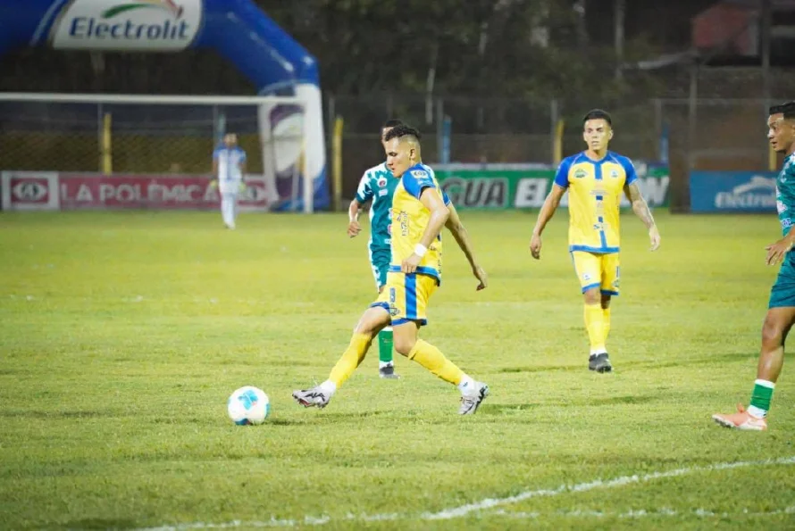 Municipal Limeño vence 2-0 a Dragón y logra su primera victoria en el Clausura 2025