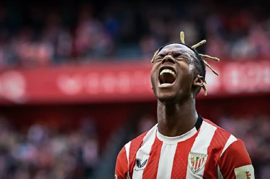 Athletic arrolla al Valladolid (7-1) y sigue la estela del podio