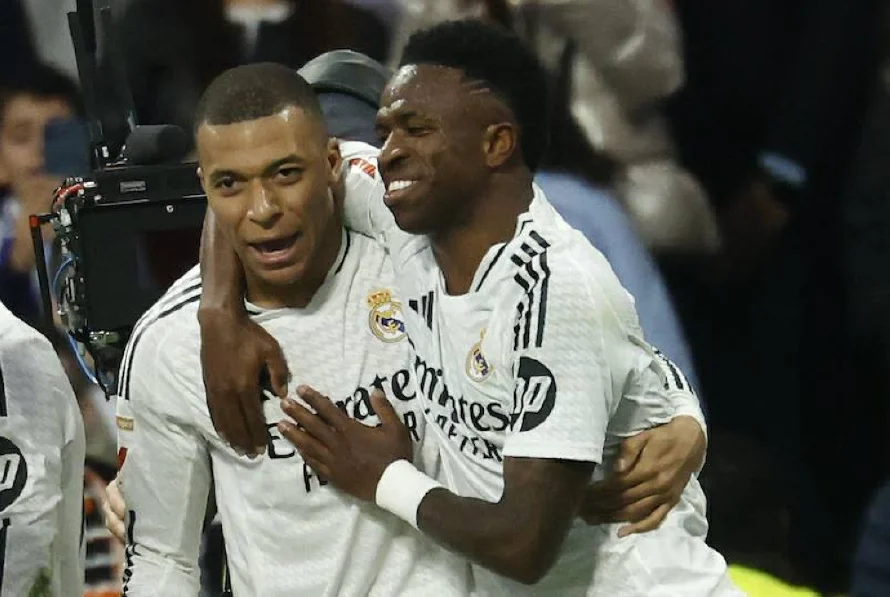 Real Madrid gana 2-0 al Girona y no deja que el Barcelona se escape