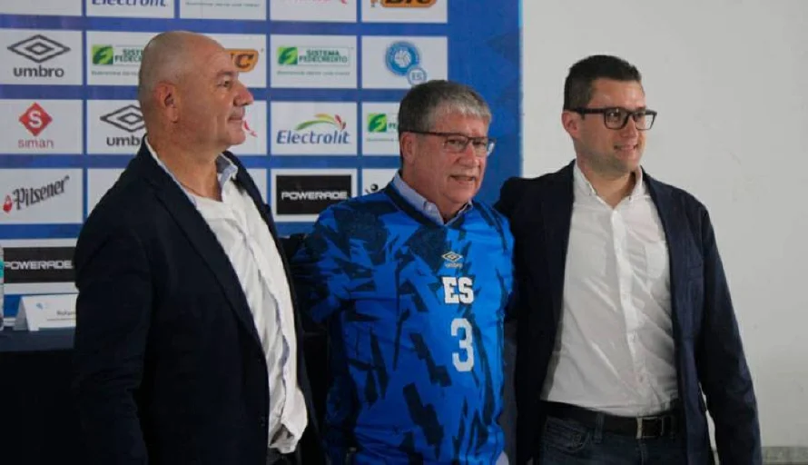 Fesfut presenta a Hernán Darío Gómez como nuevo técnico de la Selecta