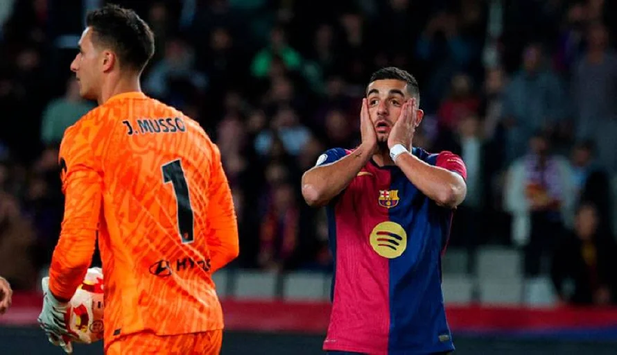 Hansi Flick: "No puede ser, encajamos goles demasiado fáciles"