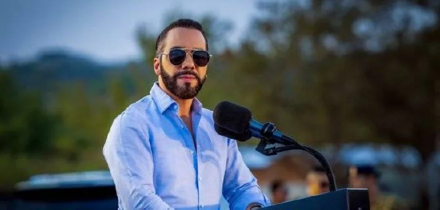Bukele critica al FMLN: "Yo voté por ellos, equivocado también, porque uno se puede equivocar"