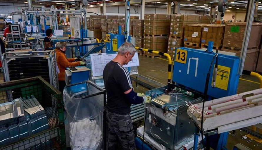 Trump anuncia aranceles del 25% a productos europeos