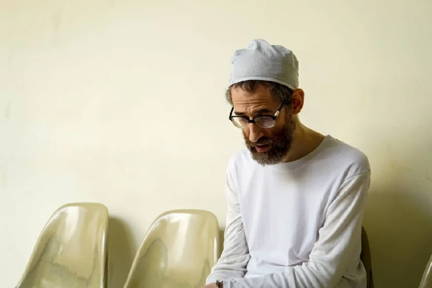 Líder de secta Lev Tahor, Eliezer Rumpler, enfrenta audiencia de extradición