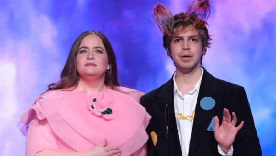 El salvadoreño Julio Torres brilló en los Spirit Awards 2025 al cine independiente
