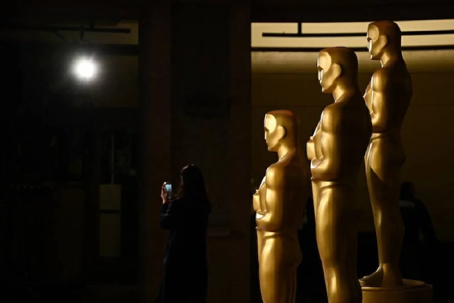 Hollywood listo para unos Óscar que prometen final de suspenso entre "Anora" y "Cónclave"