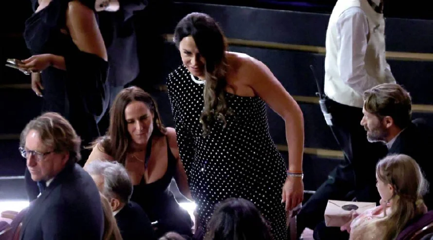 Karla Sofía Gascón acudió a la gala de los Óscar sin pasar por la alfombra roja