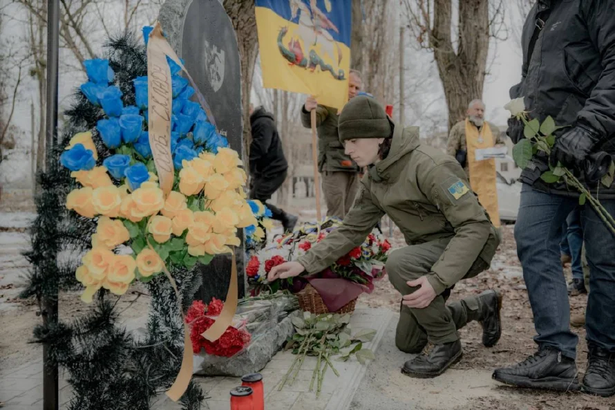 La suspensión de la ayuda de EEUU a Ucrania es "la mejor contribución" a la paz, dice el Kremlin