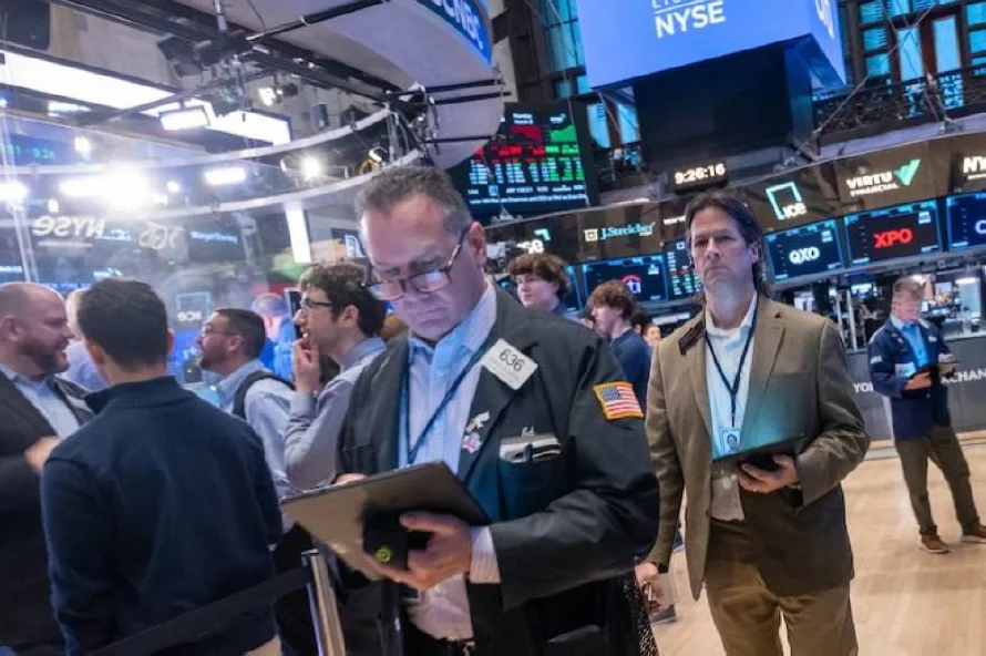 Wall Street "borra" los más de 3 billones de ganancias del "efecto Trump" tras los aranceles