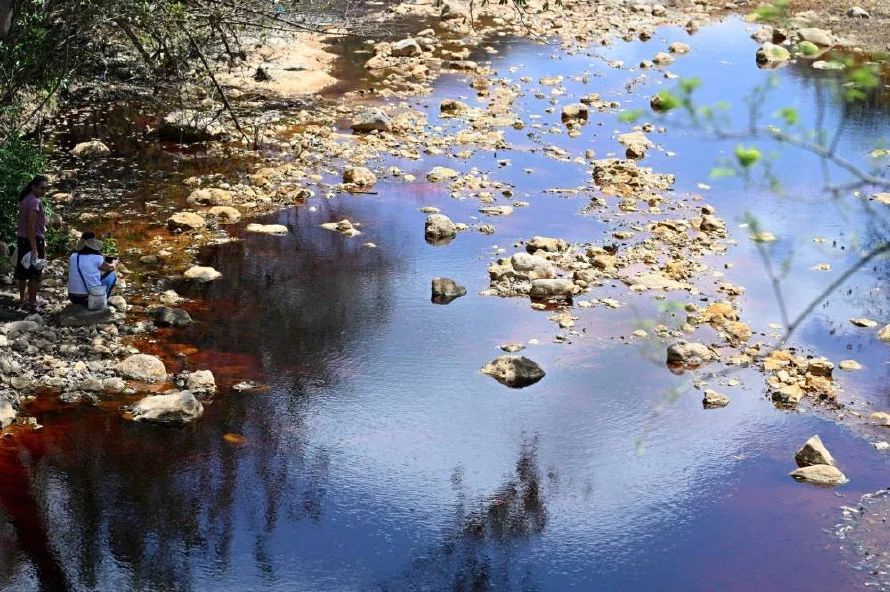 Un río sin vida alimenta temores tras retorno de la minería a El Salvador