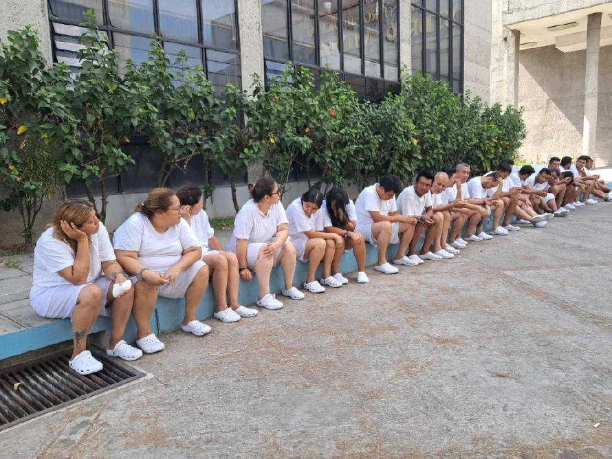 Seguirán detenidos los acusados de pertenecer a red de corrupción de escuelas de manejo
