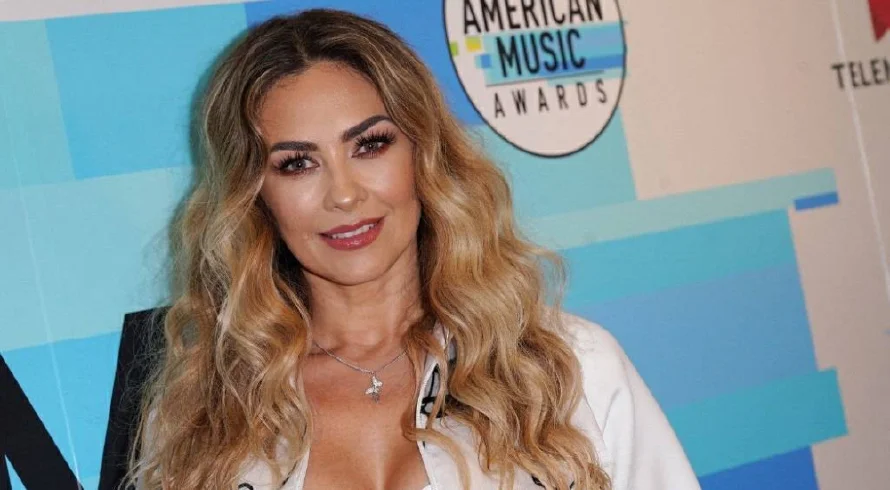 Aracely Arámbula cumple 50 años sin complejos: “Vieja y muy feliz”