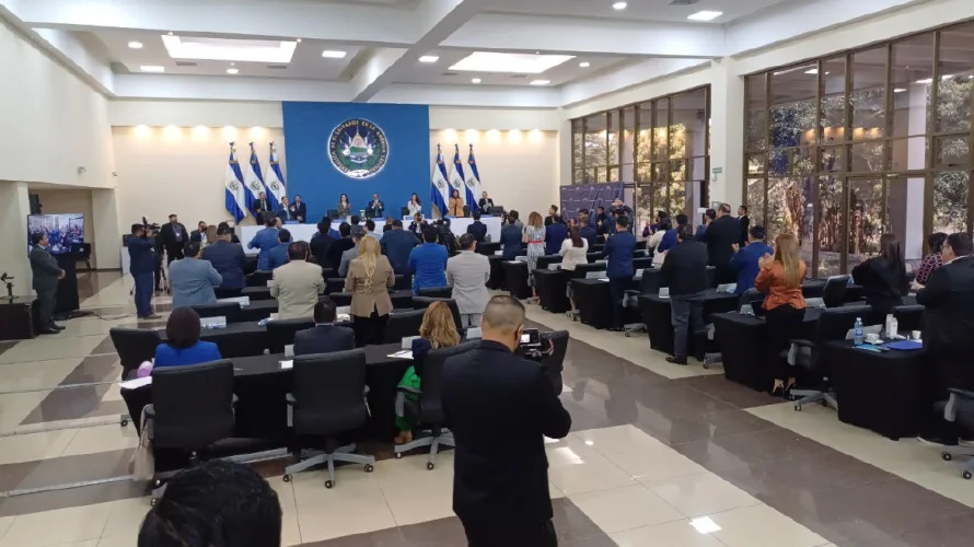 Comisiones de Asamblea reportan 175 expedientes bajo estudio y 47 dictámenes emitidos