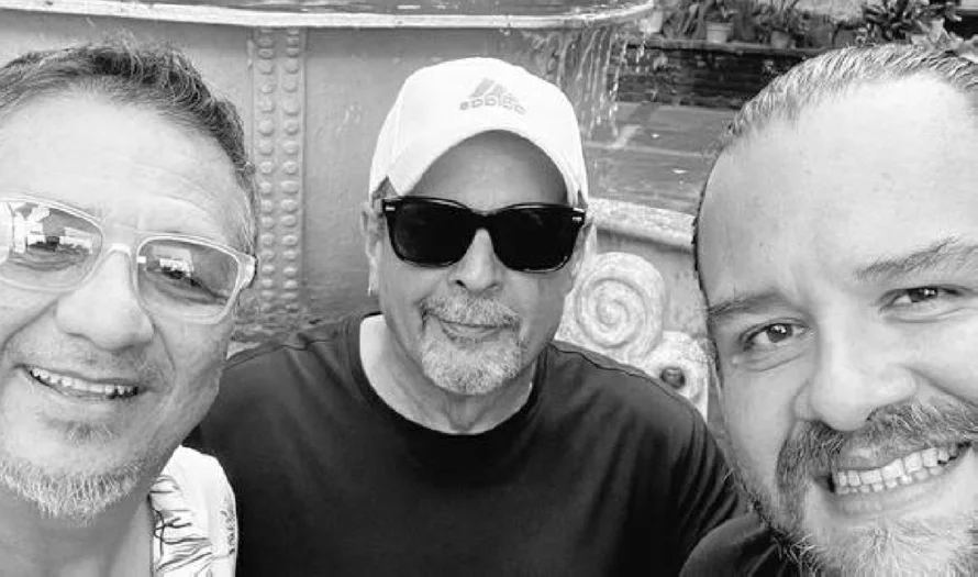 Fallece Ernesto Melara, director de la película "Luciérnagas en el Mozote"