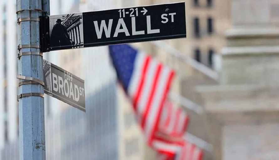 Fuerte caída de Wall Street por temores de recesión en EEUU: el Nasdaq pierde 4%