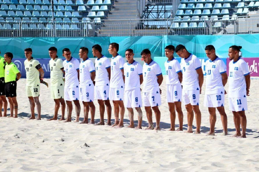 Selecta sufre pero derrota 7-6 a México en su tercer partido del Premundial de fútbol playa