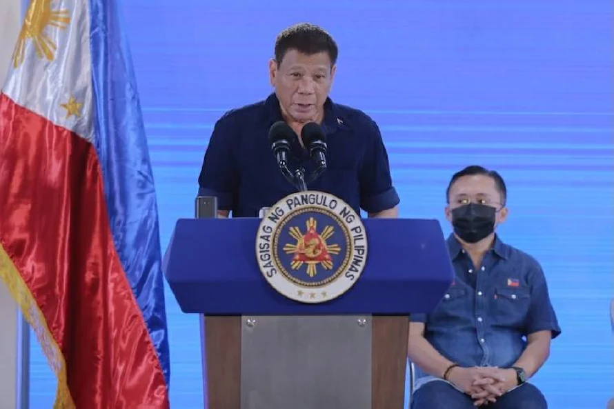 Expresidente filipino comparecerá ante el Tribunal Penal Internacional el viernes por crímenes contra la humanidad