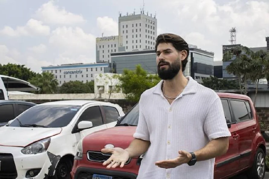 Juanfer, el joven emprendedor español que descubre El Salvador como destino para su negocio y crecimiento personal