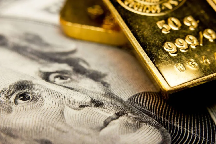 El oro alcanza nuevo récord tras ataques israelíes a Gaza